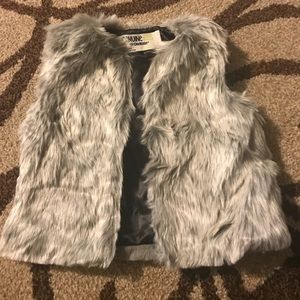 Girls fur vest